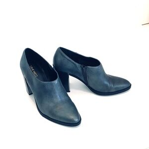 NINE WEST Heeled Boots Leather Metallic Gray Women’s Size 7.5